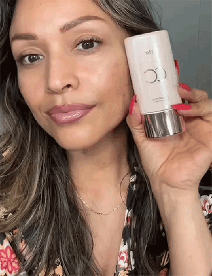 Color-Correcting Tinted CC Serum Makes Your Skin Look Even, Hydrated, And Naturally Radiant In Minutes